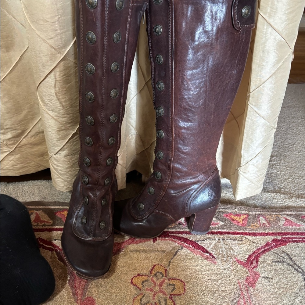 Rare Vintage Frye Dark Brown Knee high Boots - Picture 7 of 8